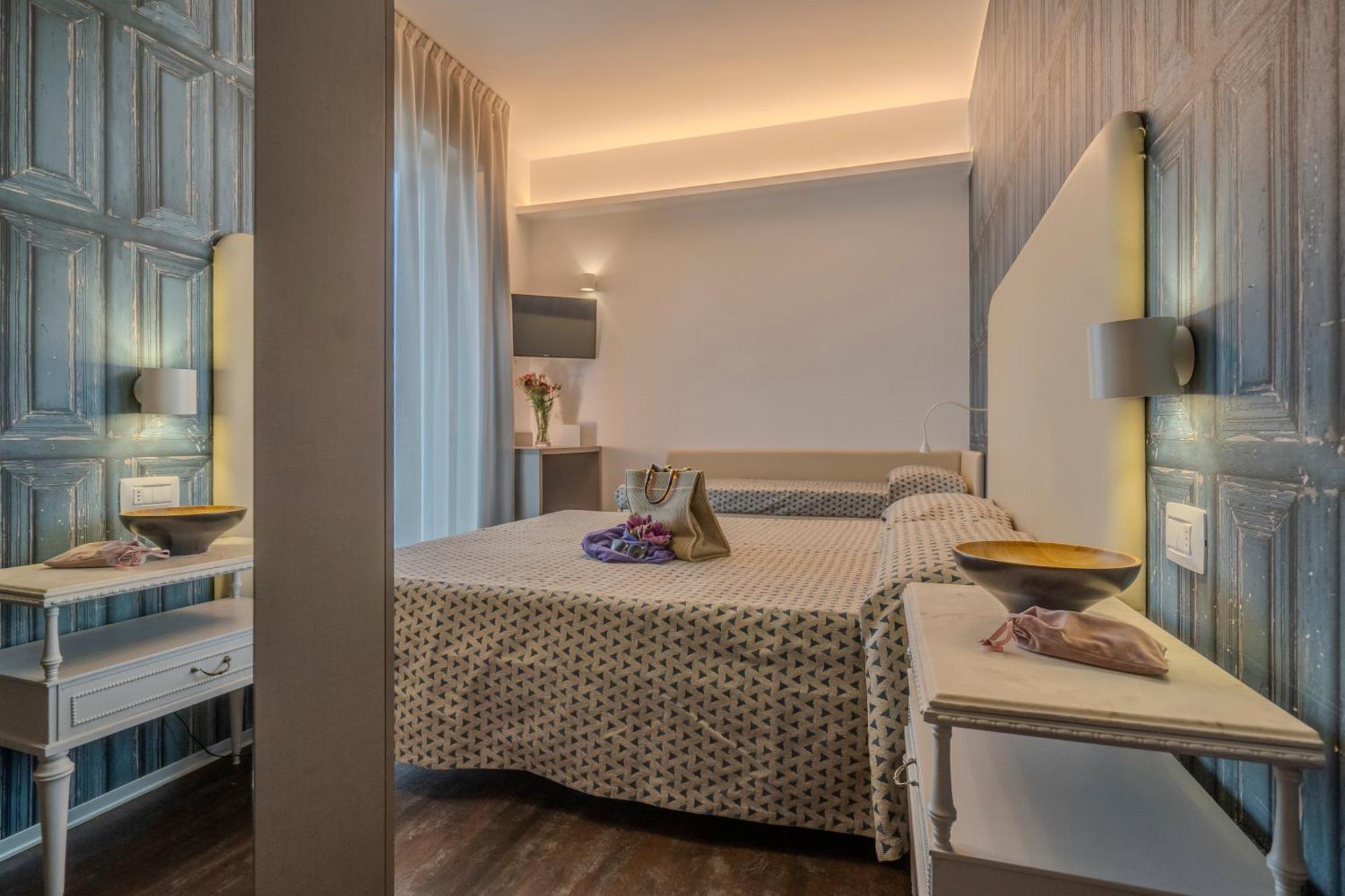 Hotel 2000 Rimini Luaran gambar