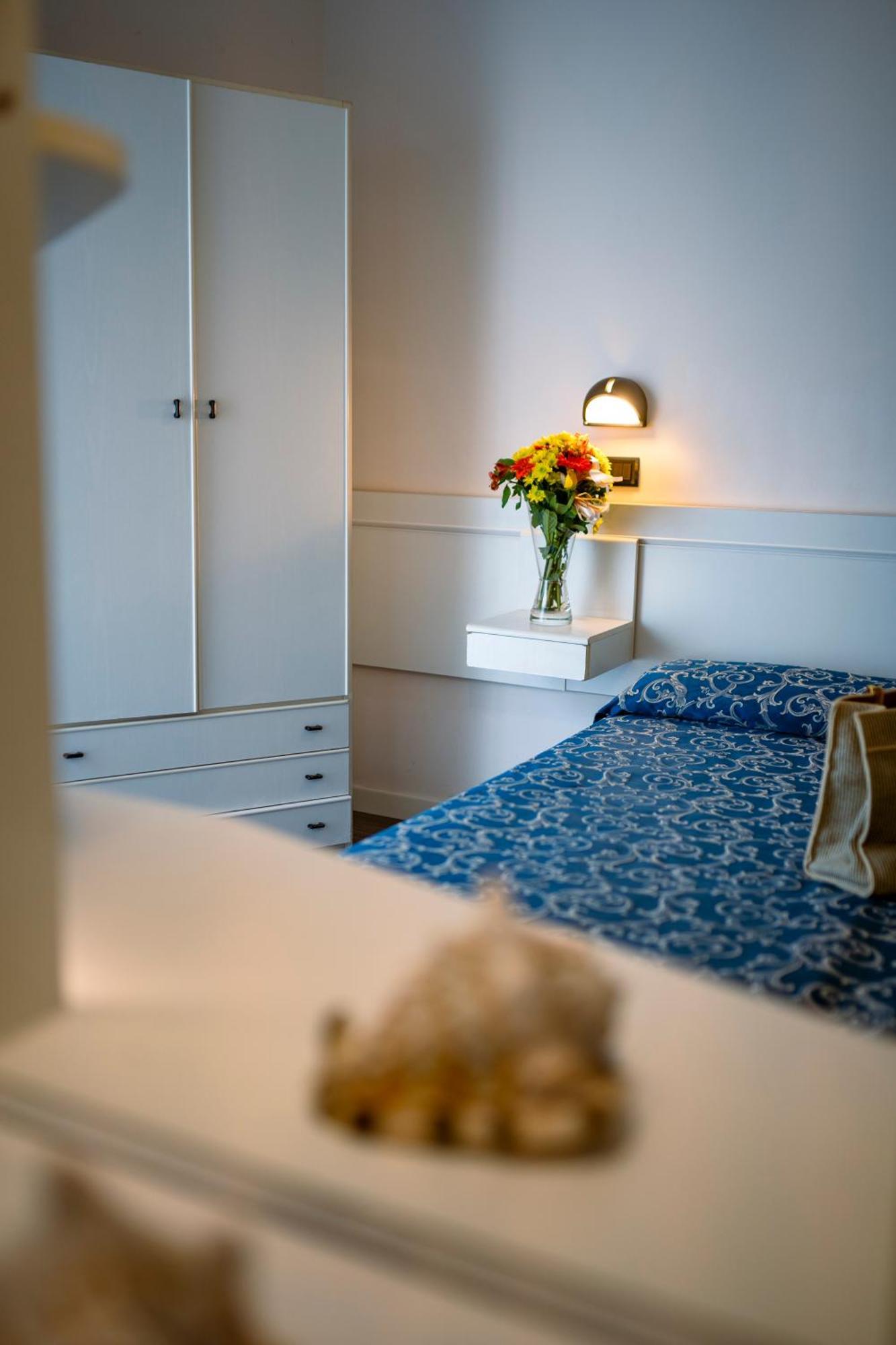 Hotel 2000 Rimini Luaran gambar