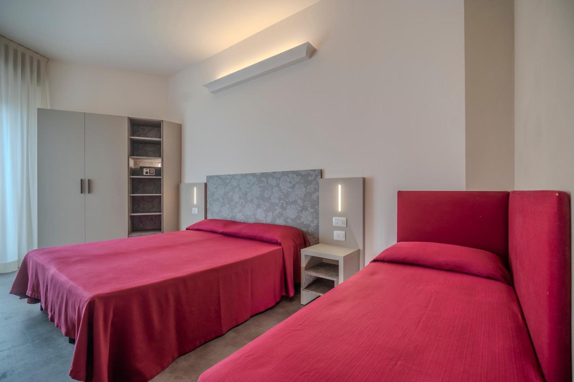 Hotel 2000 Rimini Luaran gambar
