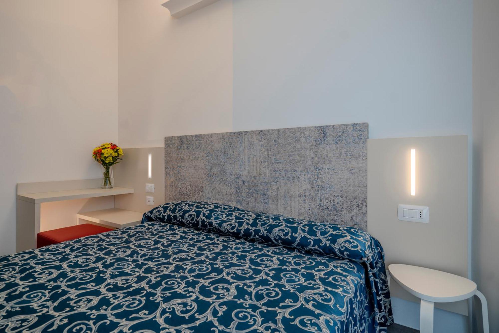Hotel 2000 Rimini Luaran gambar
