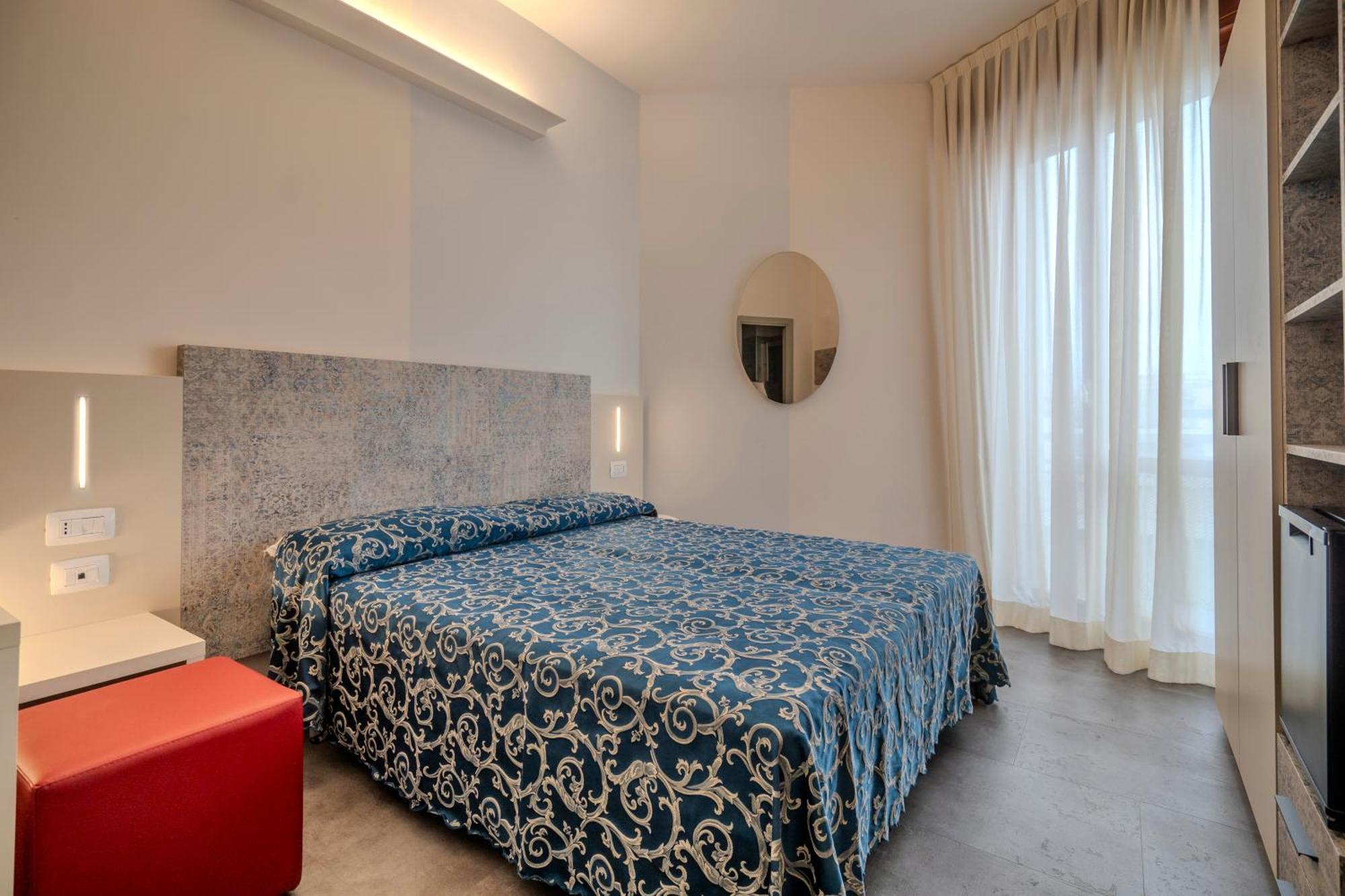 Hotel 2000 Rimini Luaran gambar
