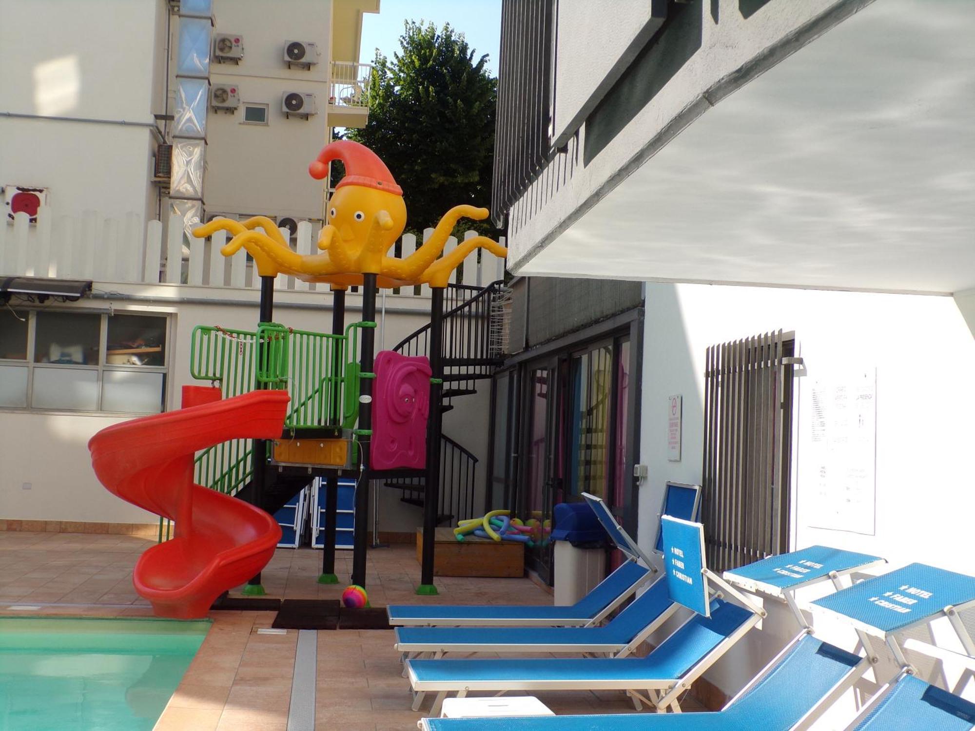 Hotel 2000 Rimini Luaran gambar