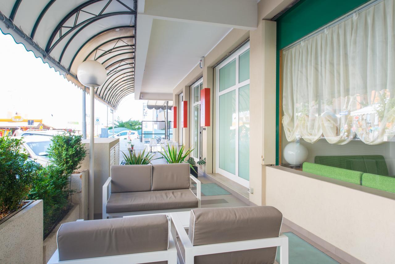 Hotel 2000 Rimini Luaran gambar